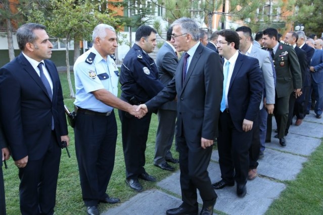 Valilikte kurban bayramı bayramlaşma töreni  yapıldı