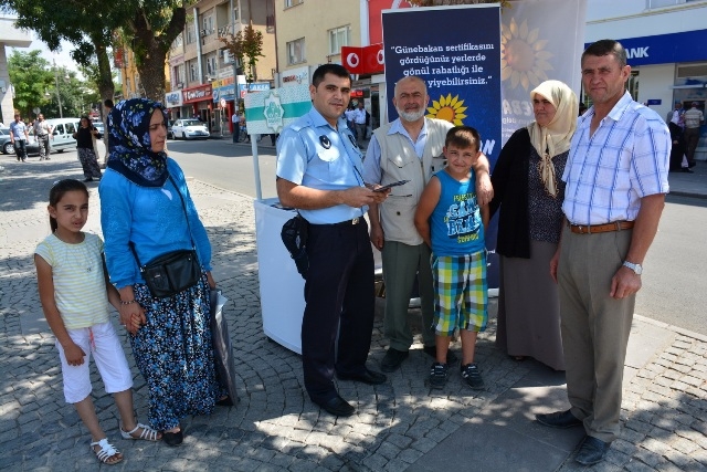 Vatandaşlara `Günebakan` anlatılıyor