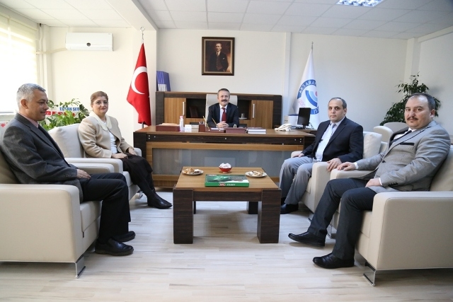  Veteriner Fakültesi`nin YeniDekanı Göreve Başladı